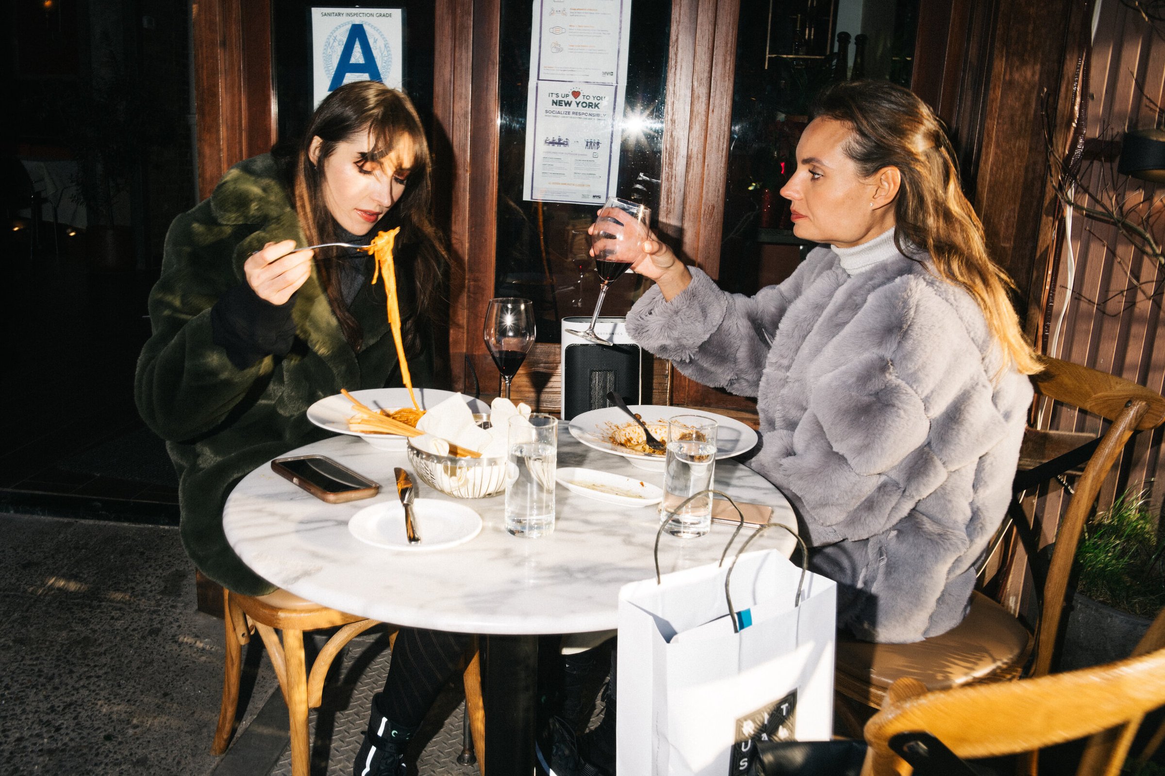 Outdoor Dining — 29