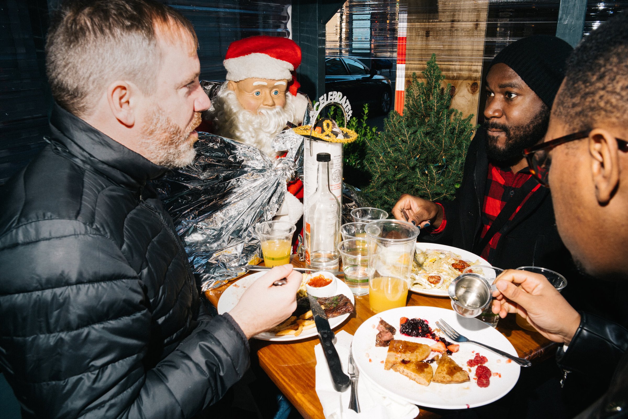 Outdoor Dining — 32
